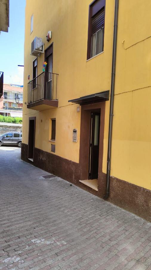 CASA SOPRANO da Anita Messina Exterior foto